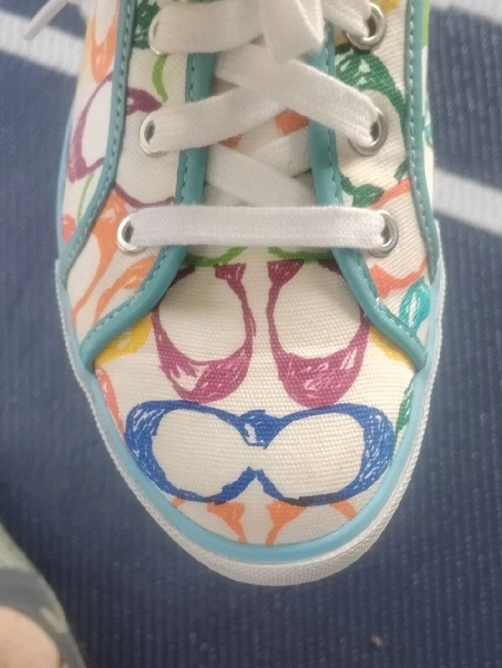 Coach Dawnell Signature Print Canvas Sneakers Size 10 - Picture 8 of 16